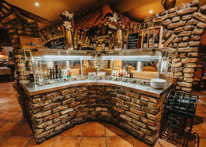 מלון Restaurant Adria Stuben